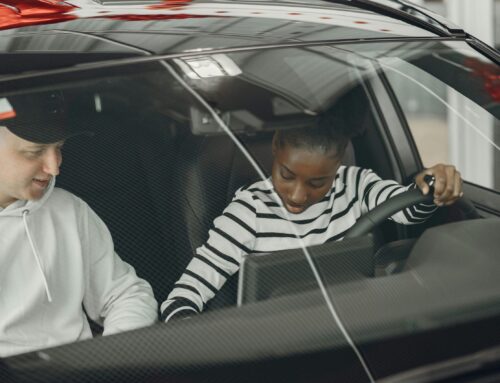 Clases de Manejo Cerca de Mí: What to Expect From Your First Class